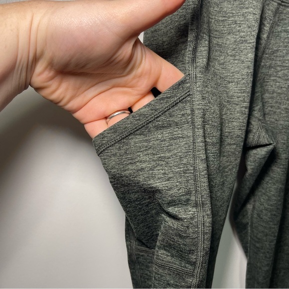 OFFLINE by Aerie Women’s forest green 7/8 athletic Leggings Size S High Rise - Picture 3 of 10